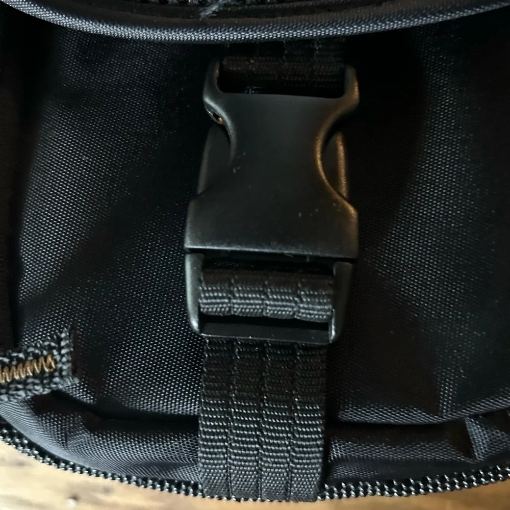 Targus CAMERA BAG VIDEO CAMERA BAG HOLDER CARRIER BLACK ADJUSTABLE - Picture 7 of 12